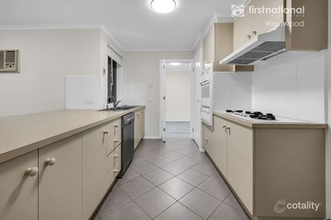 Property photo of 5 Farnborough Place Hoppers Crossing VIC 3029