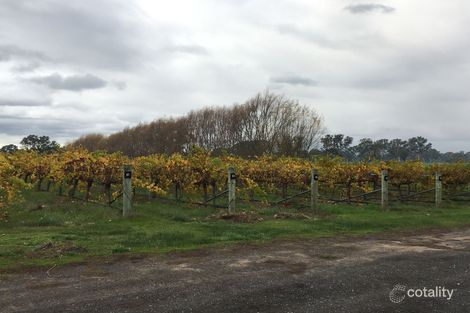 112 Old Comaum Rd, Coonawarra, SA 5263