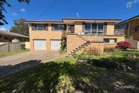33 Kyooma St, Hillvue, NSW 2340
