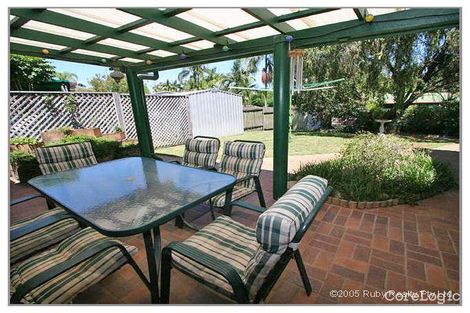 Property photo of 28 Caloola Drive Springwood QLD 4127