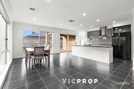 Property photo of 15 Oats Way Truganina VIC 3029