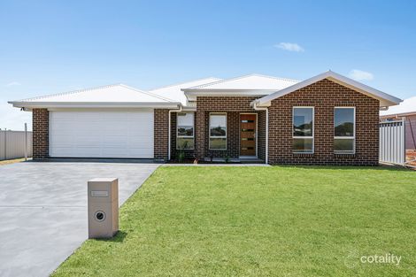 8 Hawkins St, Temora, NSW 2666