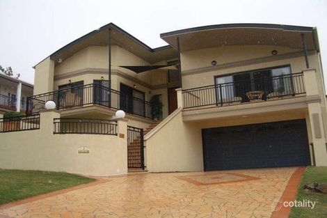 3 Moroccan St, Highland Park, QLD 4211