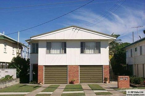 17 Ernest St, Woody Point, QLD 4019