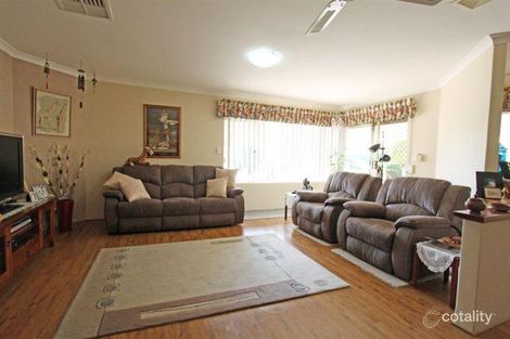 Property photo of 4 Oxford Close Dudley Park WA 6210