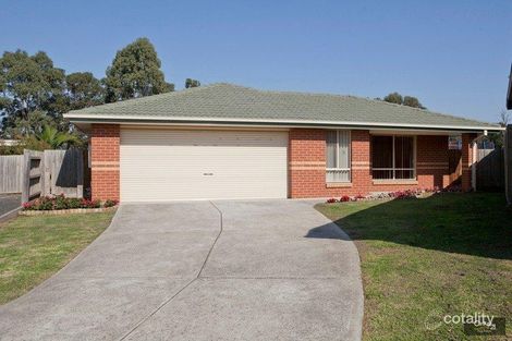 Property photo of 23 Osborn Grove Pakenham VIC 3810