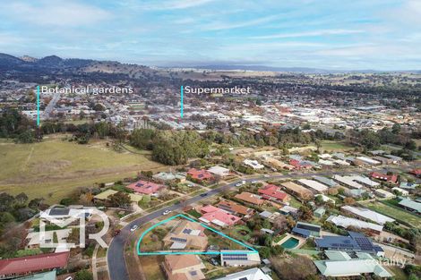 21 Somerset Cres, Mansfield, VIC 3722