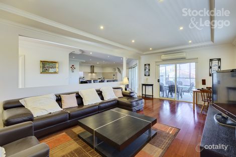 Property photo of 15 Sugar Gum Drive Doreen VIC 3754