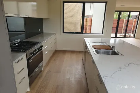 Property photo of 20 Emica Parade Knoxfield VIC 3180