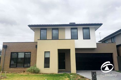 Property photo of 16 Amesbury Way Clyde North VIC 3978