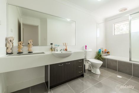 1 Mcauley Pde, Pacific Pines, QLD 4211