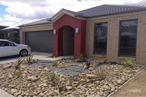 Property photo of 15 Cormorant Boulevard Kialla VIC 3631