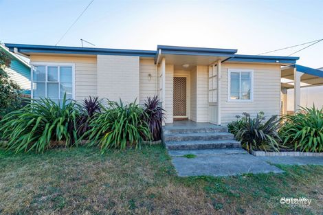 Property photo of 17 Sturt Crescent Mayfield TAS 7248