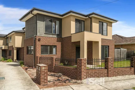 Property photo of 1/31 Lightwood Road Springvale VIC 3171