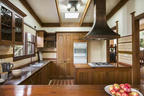 Property photo of 2 Western Avenue Mangerton NSW 2500