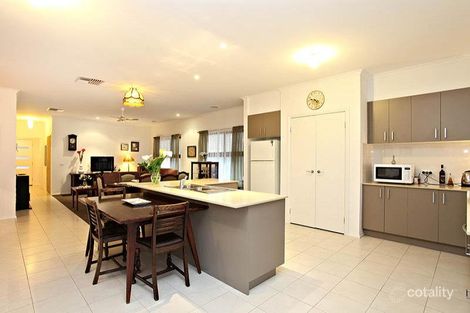 Property photo of 19 Conelly Way South Morang VIC 3752