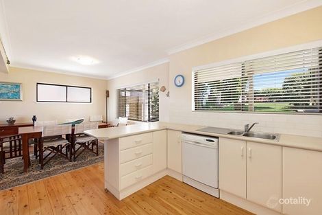 Property photo of 57 Gordon Avenue Summerland Point NSW 2259