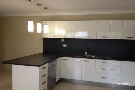 Property photo of 2/37 Leigh Street West End QLD 4810