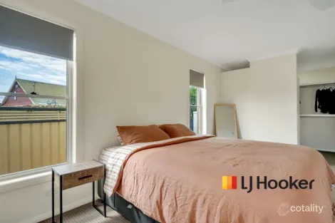 Property photo of 108 Maple Crescent Narromine NSW 2821