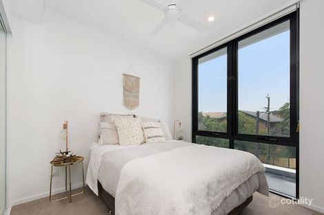 Property photo of 2081/123 Cavendish Road Coorparoo QLD 4151