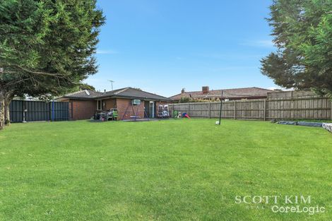 Property photo of 6 Heritage Drive Mill Park VIC 3082