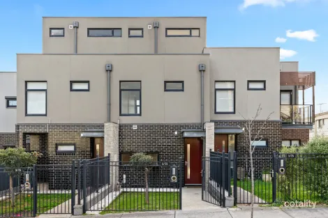 Property photo of 2/75 Atkinson Street Chadstone VIC 3148