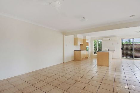 Property photo of 2/6 Belongil Street Pacific Pines QLD 4211