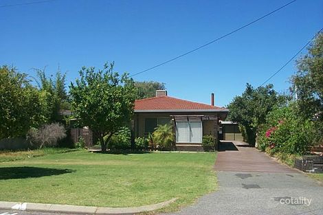 10 Homewood St, Cloverdale, WA 6105