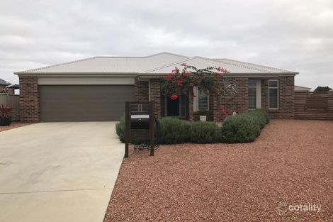 Property photo of 11 Healey Court Moama NSW 2731