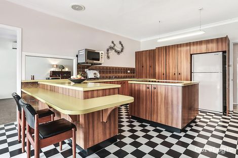 Property photo of 13 Monterra Avenue Peakhurst Heights NSW 2210