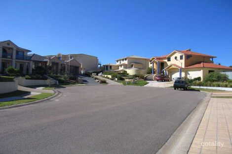 Property photo of 8 Driftwood Close Caves Beach NSW 2281