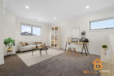 Property photo of 1 Silage Way Wyndham Vale VIC 3024