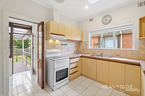 Property photo of 3 Murray Drive Burwood VIC 3125