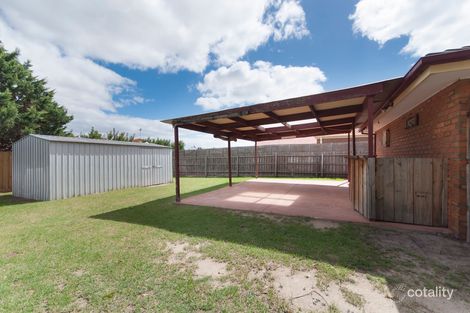 Property photo of 52 Broderick Road Carrum Downs VIC 3201