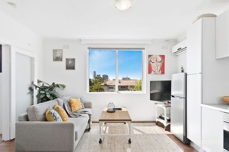 15/50 Carlisle St, St Kilda, VIC 3182