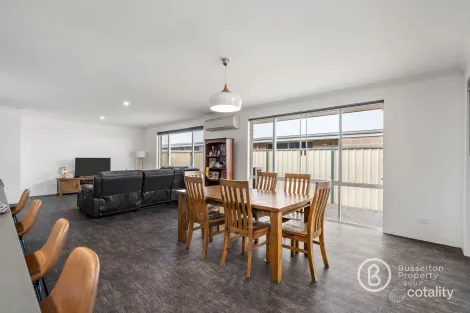 Property photo of 18 Daly Road Yalyalup WA 6280