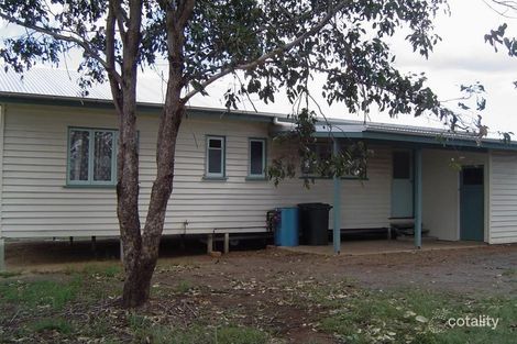 Property photo of 8 Martin Place Kingaroy QLD 4610