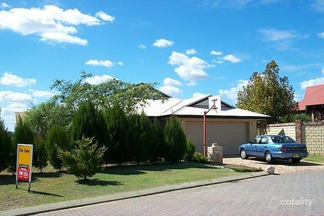 5 Hayman Ct, Coogee, WA 6166