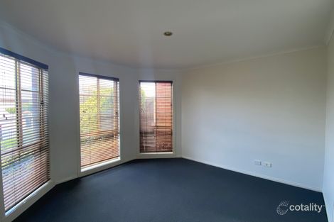 Property photo of 33 Vine Court Hillside VIC 3037