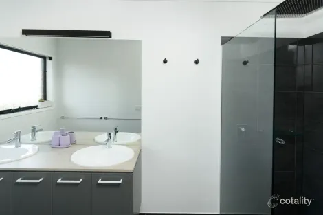 Property photo of 73 Sunningdale Boulevard Tatura VIC 3616