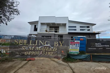 Property photo of 28 Lions Avenue Lurnea NSW 2170