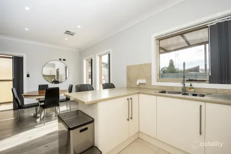 Property photo of 10 Balfour Street Risdon Park South SA 5540