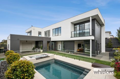 6 Lookout Way, Wandana Heights, VIC 3216