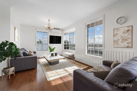 Property photo of 1/32 Jull Drive Centenary Heights QLD 4350