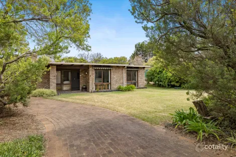 Property photo of 80 Flinders Street Rye VIC 3941