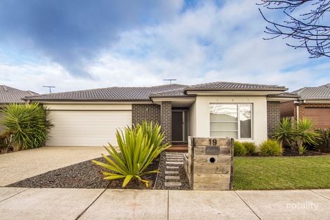 19 Barleycorn Bend, Armstrong Creek, VIC 3217