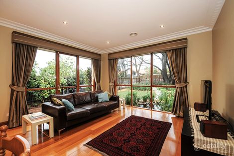 Property photo of 4 Second Avenue Murrumbeena VIC 3163