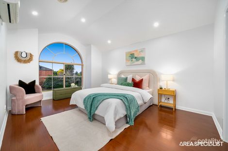 Property photo of 1 Armitage Drive Narre Warren South VIC 3805