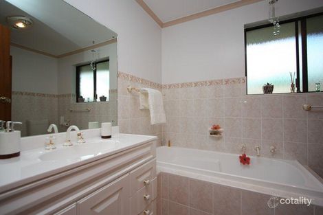 Property photo of 11 Orange Grove Circuit Dernancourt SA 5075