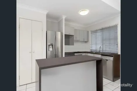 Property photo of 16 Spencer Avenue Kirwan QLD 4817